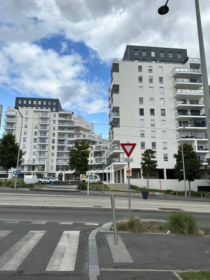 Agreable 2 Pieces Avec Balcon Et Parking Transports By Immo Kit Appartement